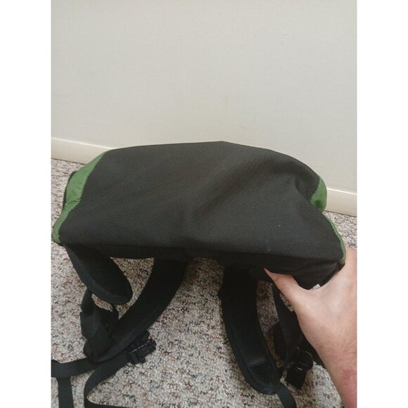 The North Face Recon AJVC Legacy Model Conifer Green Black Backpack Daypack Bag - Picture 10 of 16